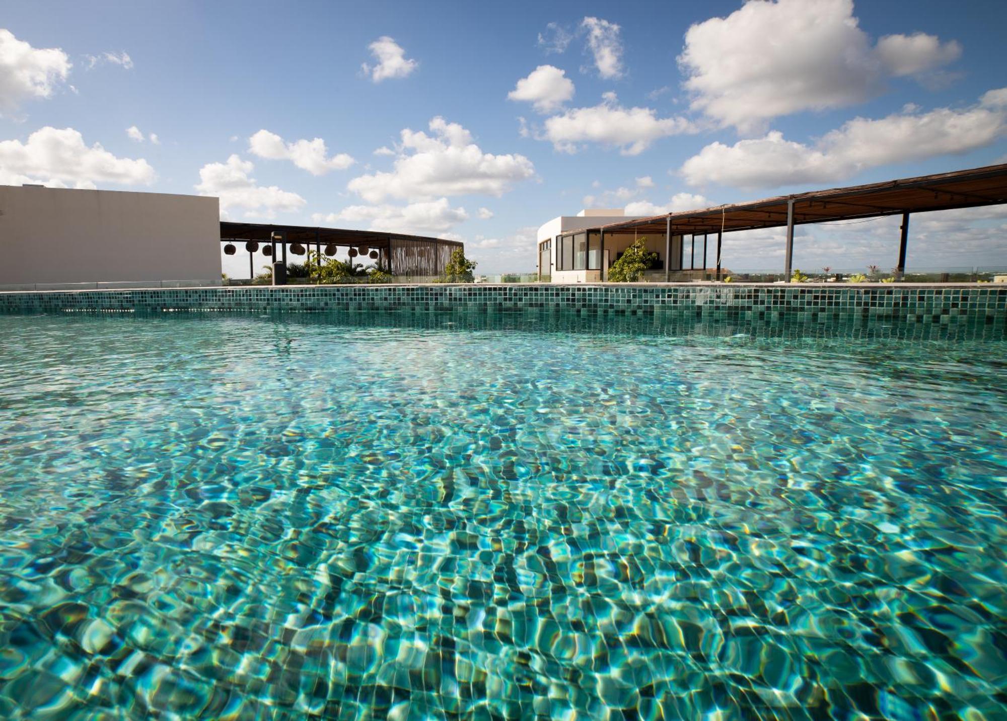 Lu'um - Free Shuttle To Club Apartment