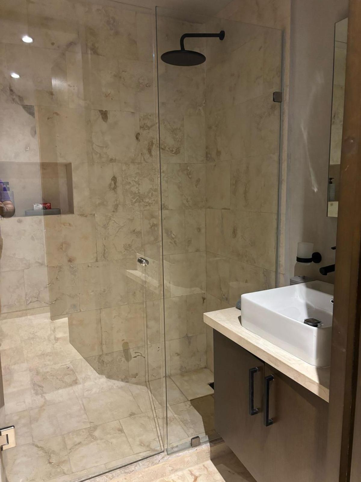 Xm Residences 4*
