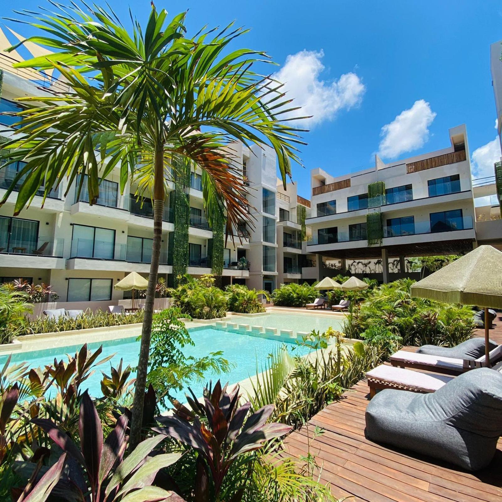 Xm Residences Hotel 4*