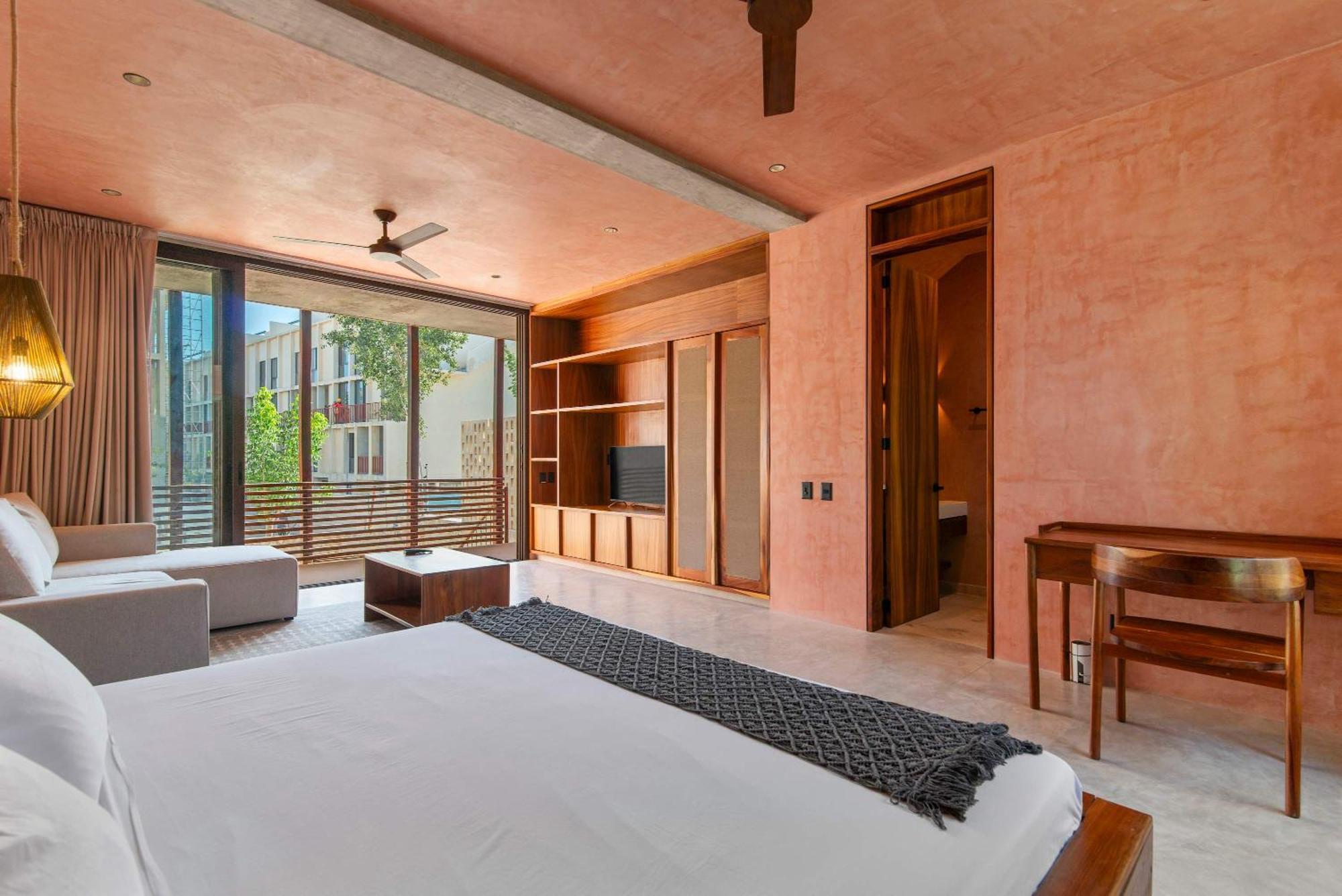 Private & Modern 2-br Of La Veleta *
