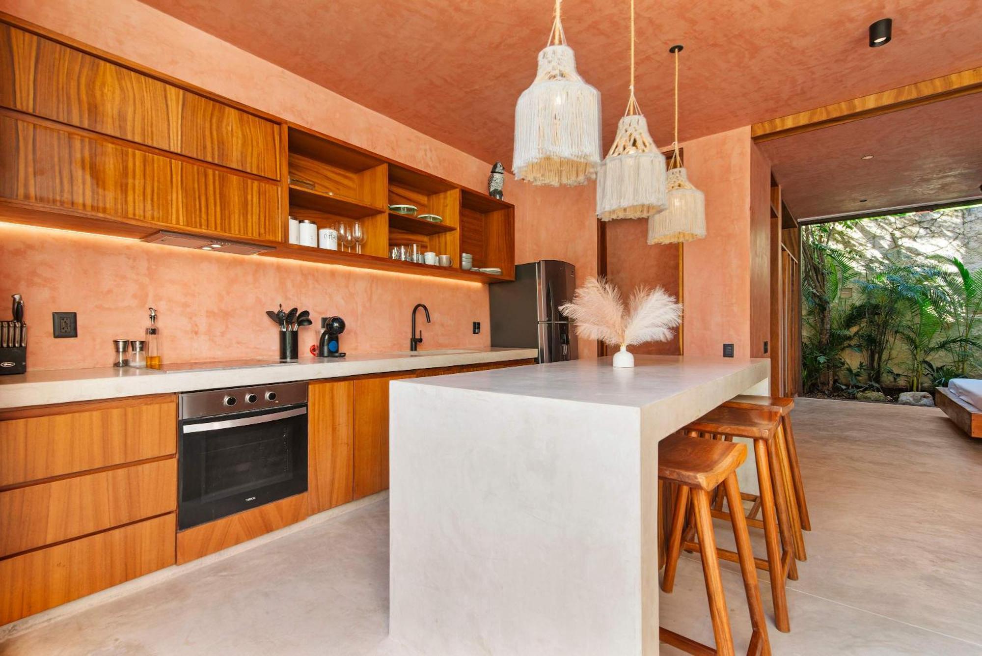 Private & Modern 2-br Of La Veleta Villa