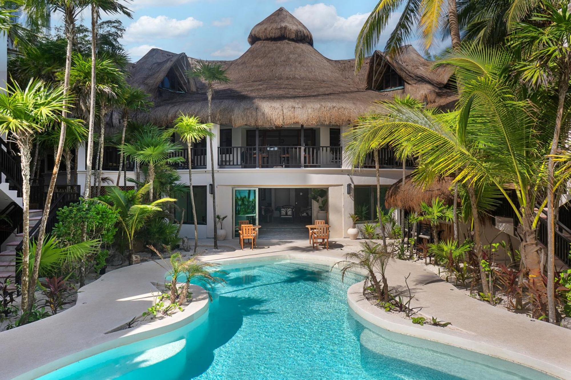 Mantaray Tulum
