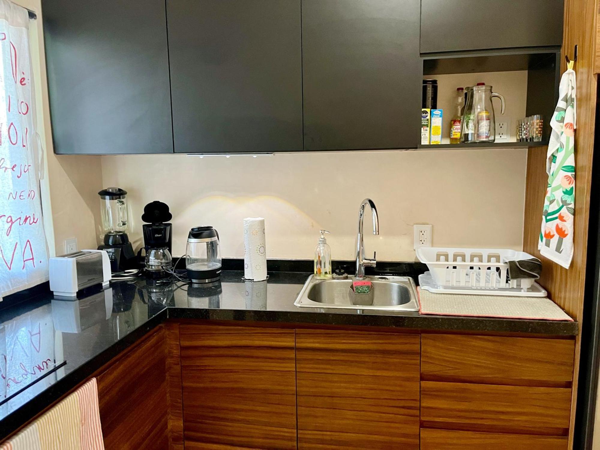 Jungle Gem With Swim-up Pool & Easy Paved Access Apartment