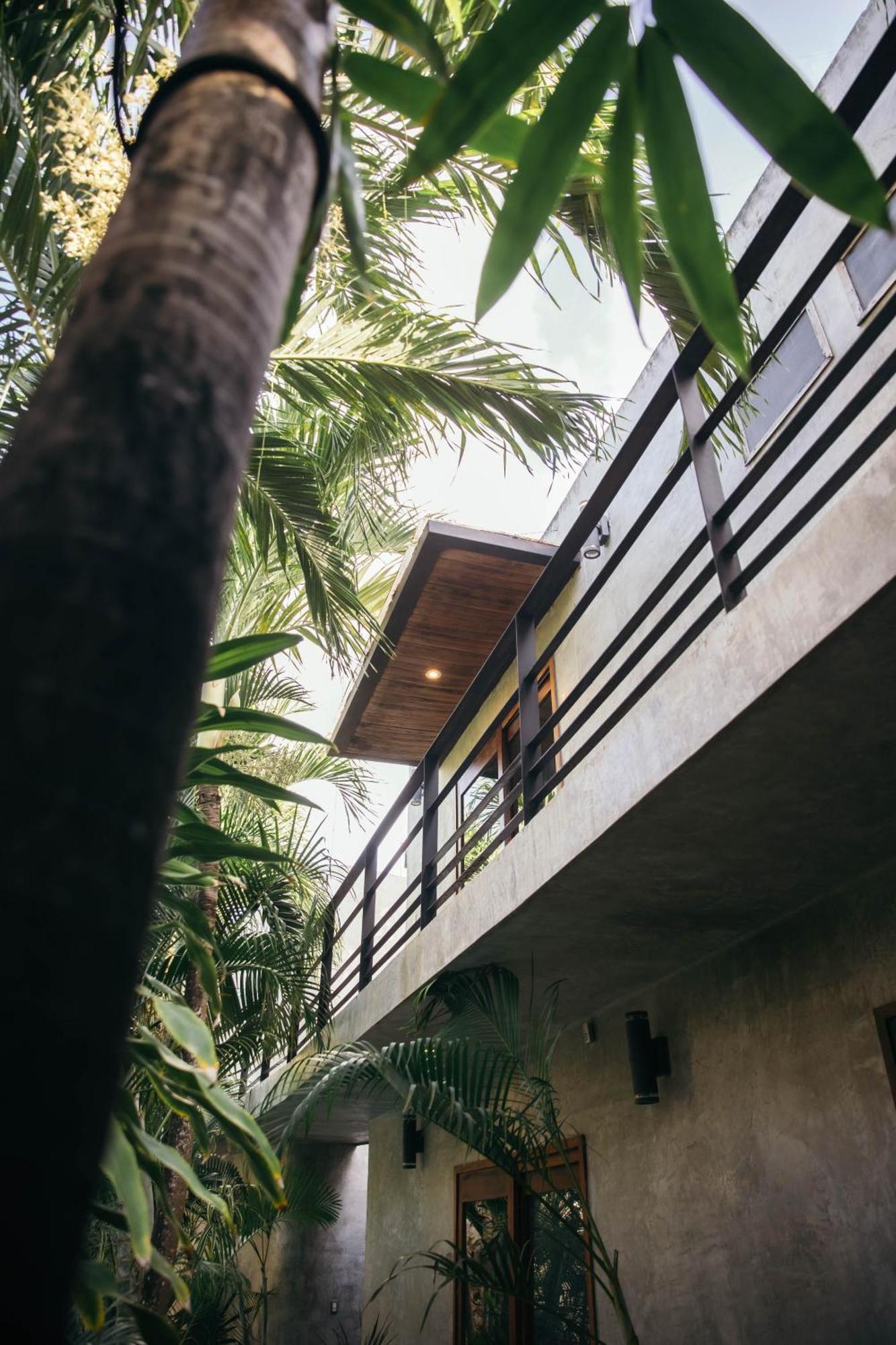 Privada 8