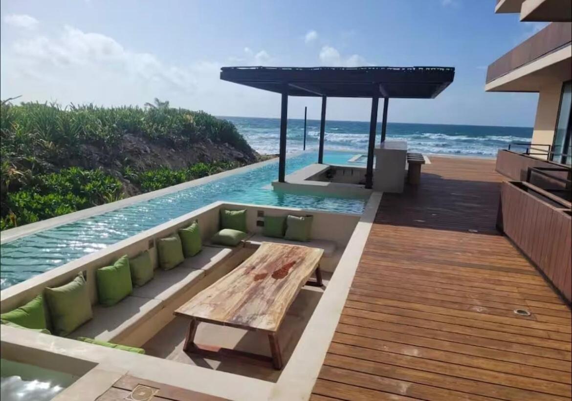 Tankah Bay Jungle With Sea Access 2 Bdr *