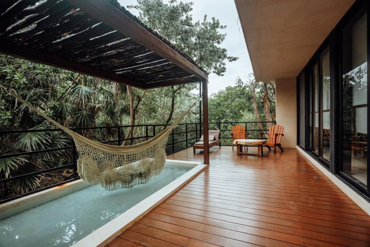 Tankah Bay Jungle With Sea Access 2 Bdr