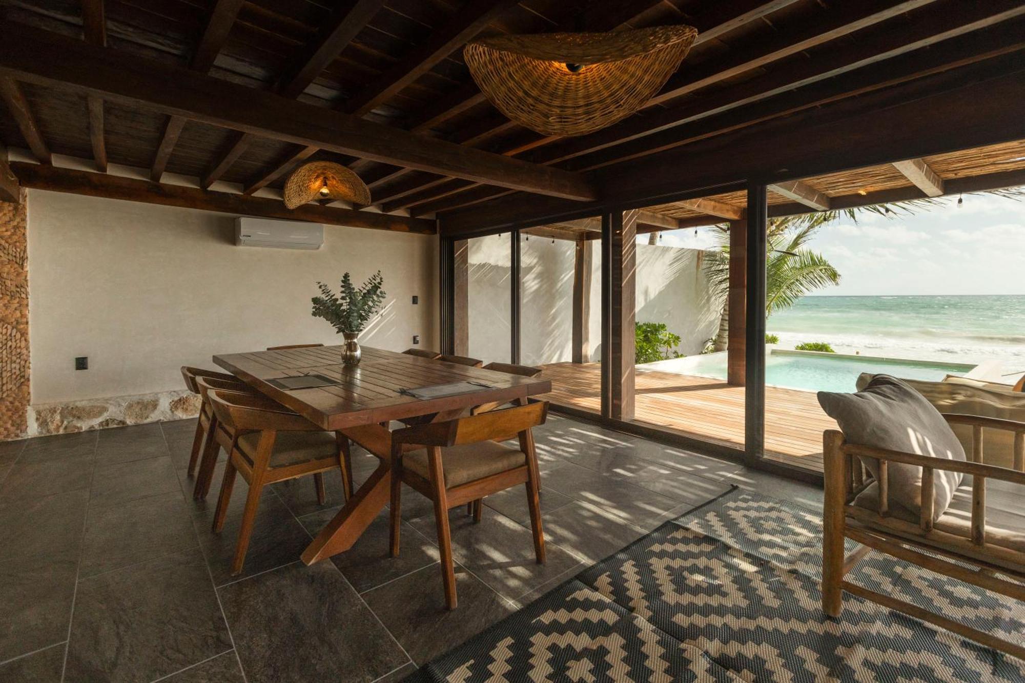 Casa Aakbal - Luxury Front Tulum
