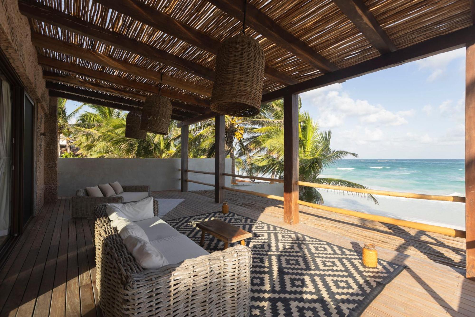 Casa Aakbal - Luxury Front *