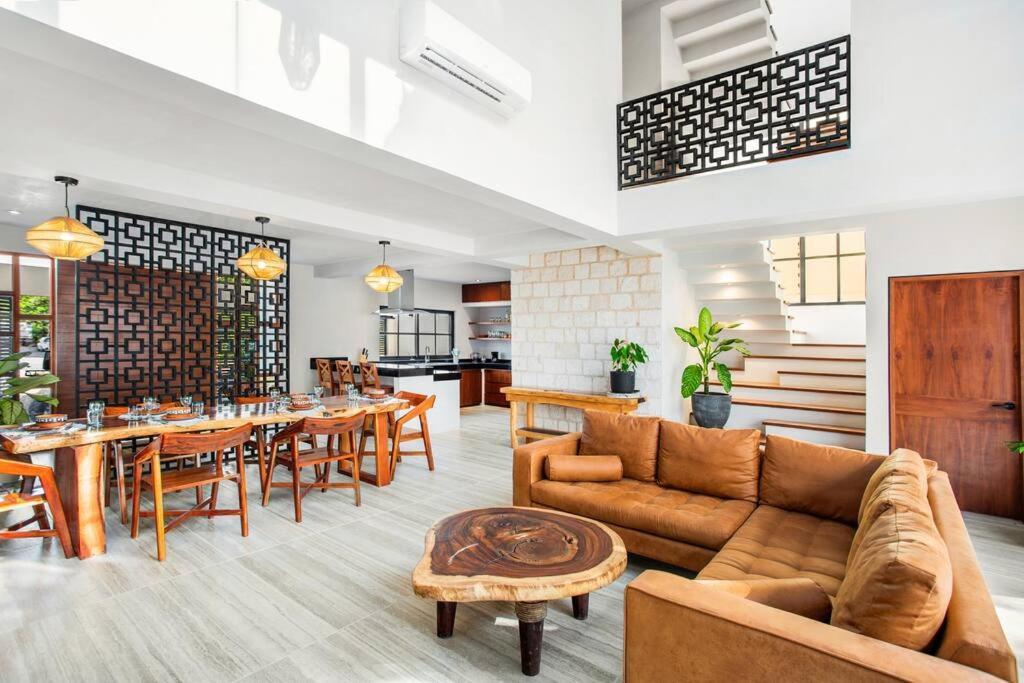 Old Listing - Selva 5
