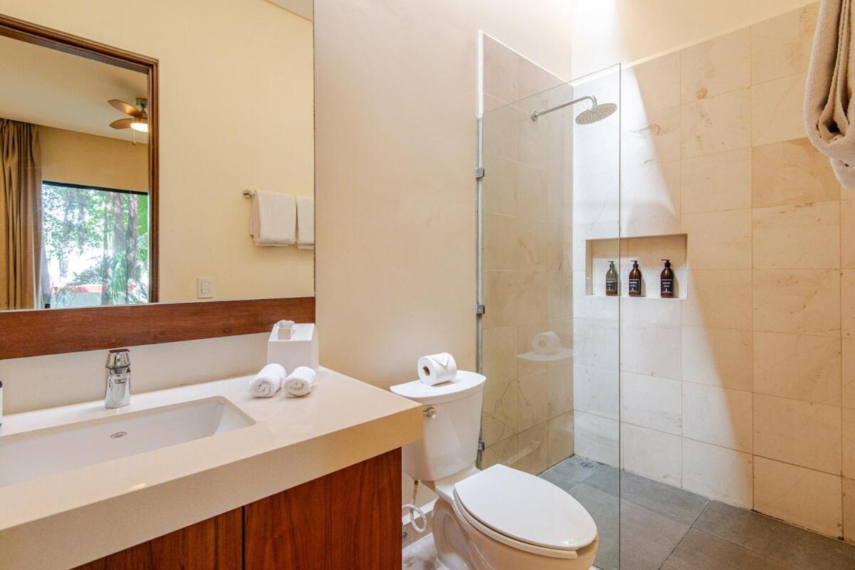 Villa Enjoy Nature At Villa With 100 Year Old Tree, Private Pool & Concierge Service *