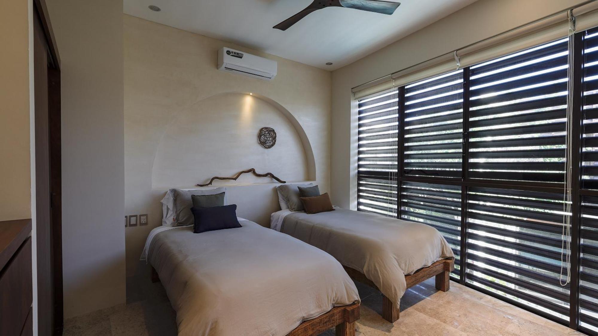 Divine House With Private Roof And Pool Only 1km From The Holiday home *
