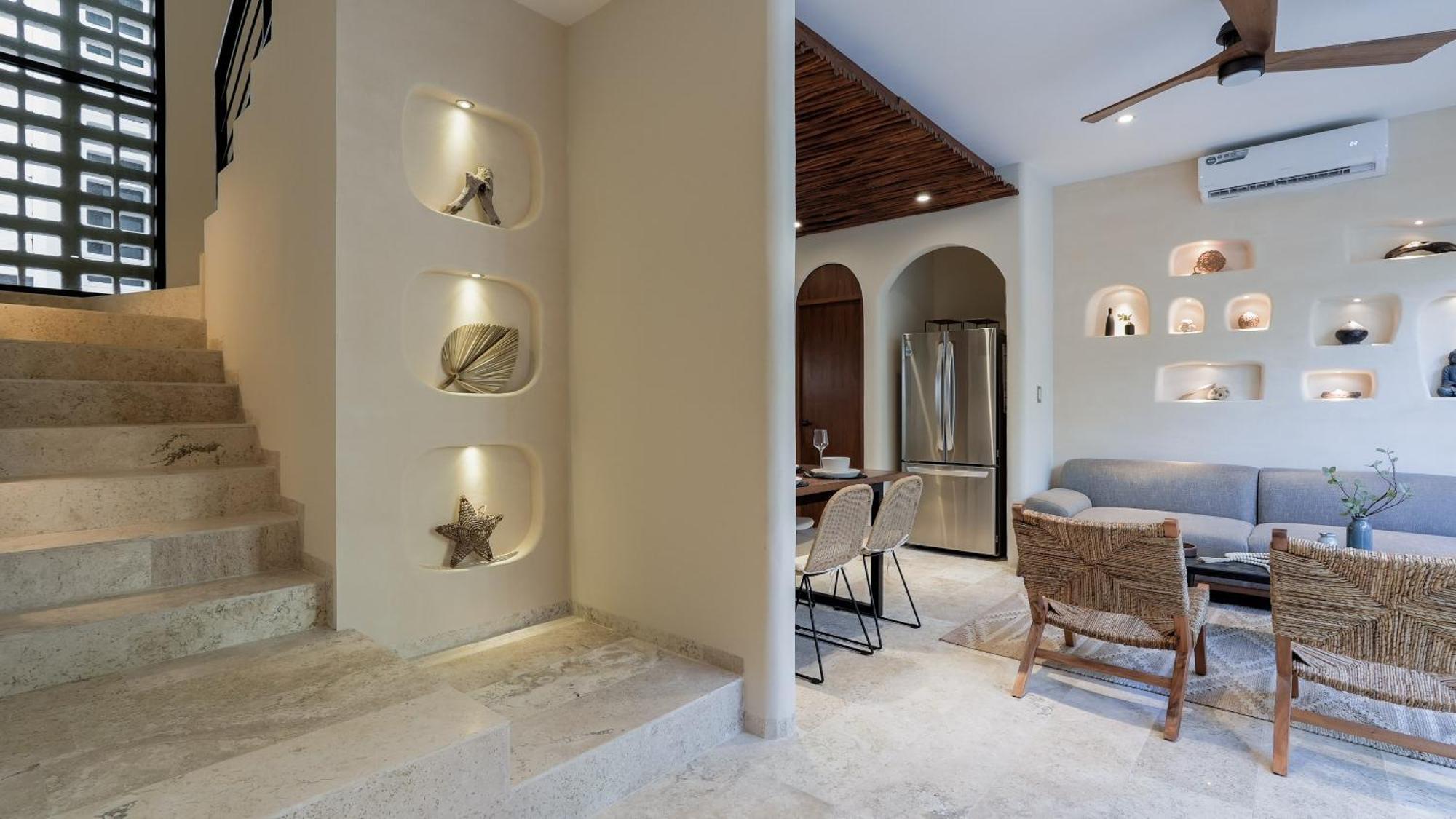 Divine House With Private Roof And Pool Only 1km From The *