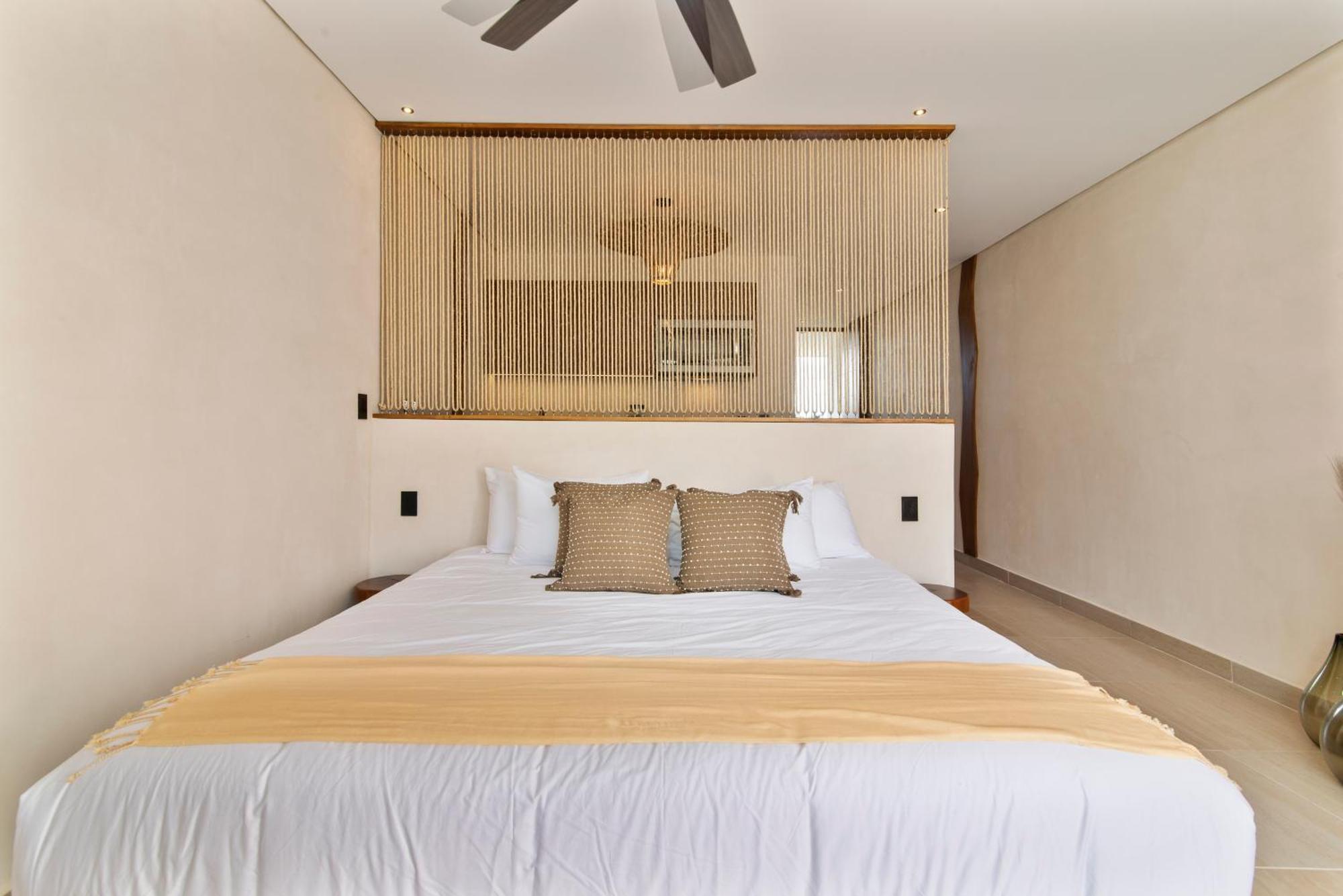 Guest - Elements Hotel 4*