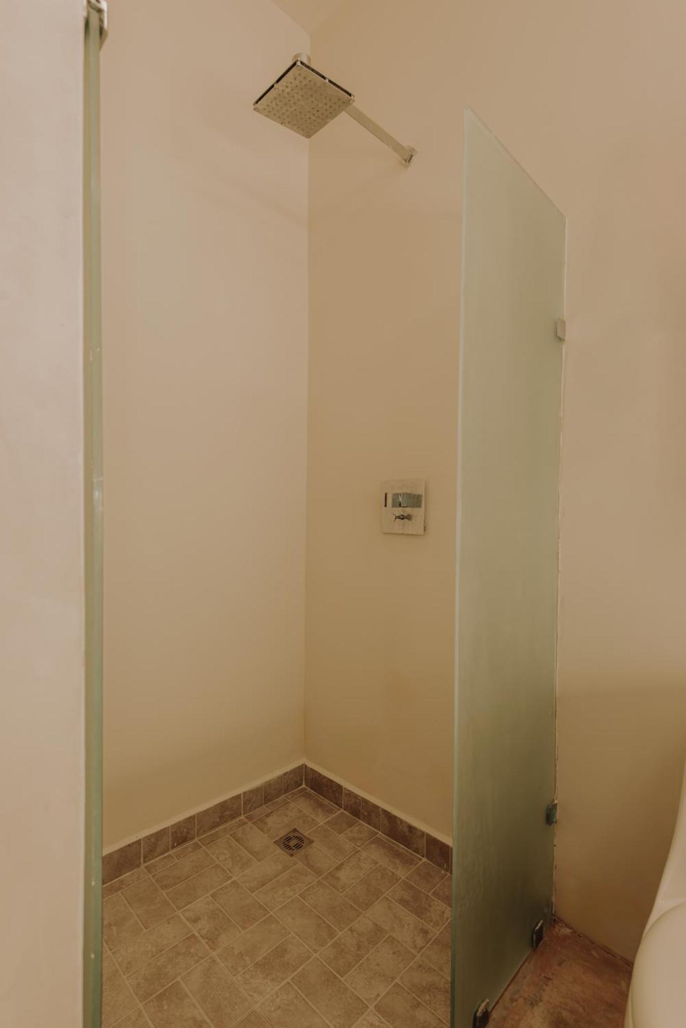 Watal - Relax, Unwind In Style And Comfort, Private Pool, 24hr Concierge *