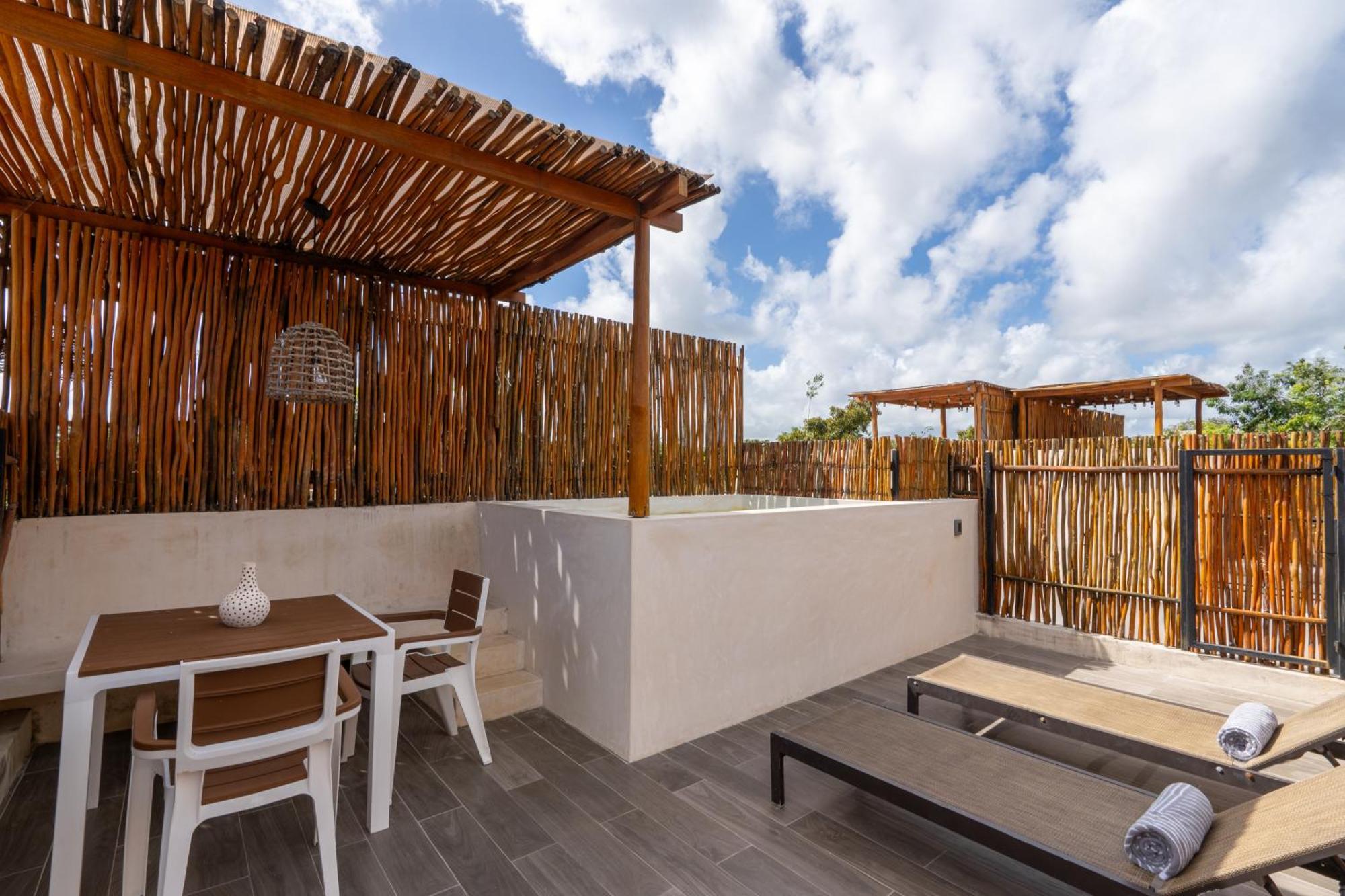 Moonstone - With Private Pool And 24hrs Security & Club Access Tulum