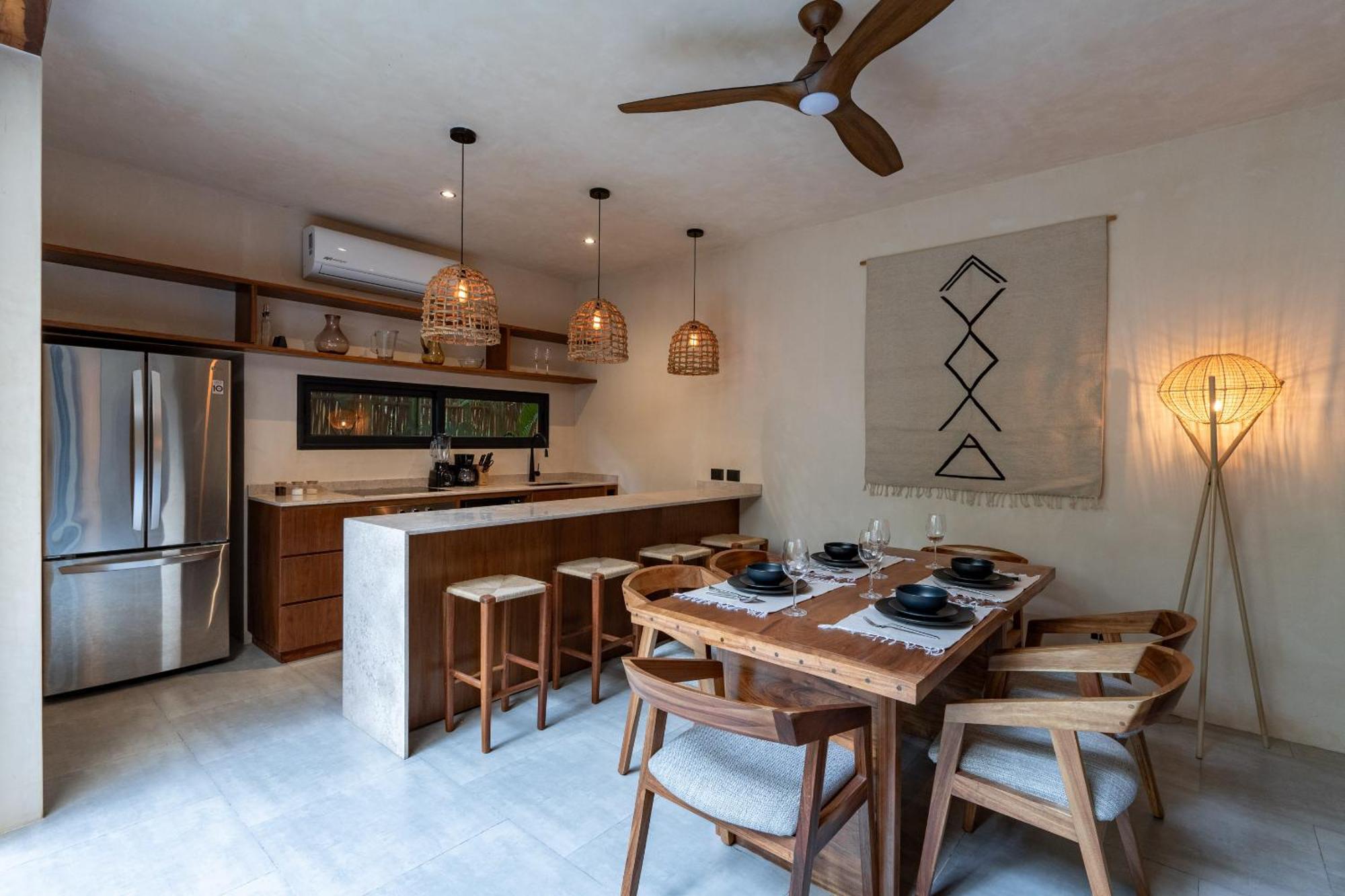 Villa Moonstone - With Private Pool And 24hrs Security & Club Access *