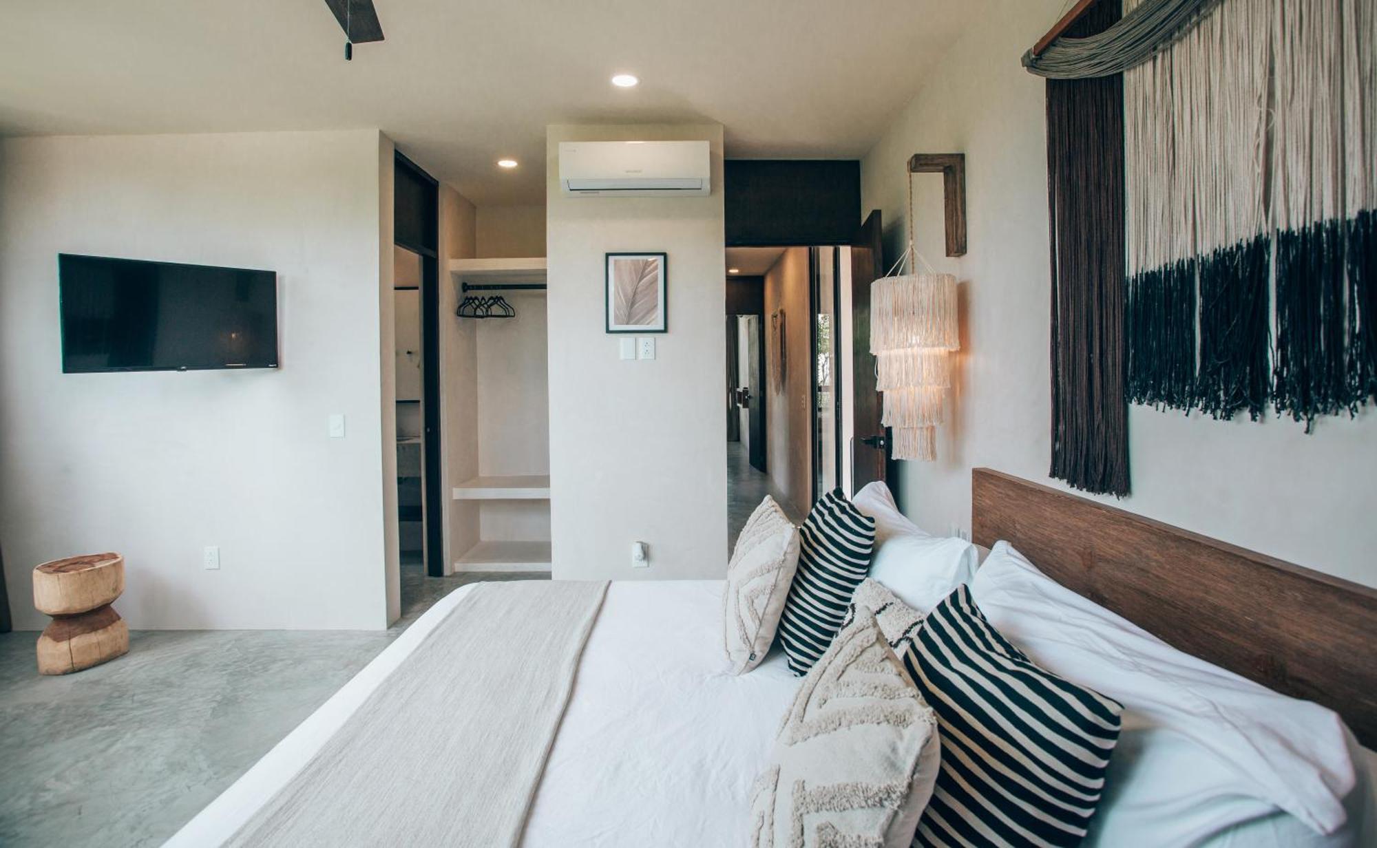 Boho Jungle - Pvt Pool -100mbs- Concierge 7a Villa