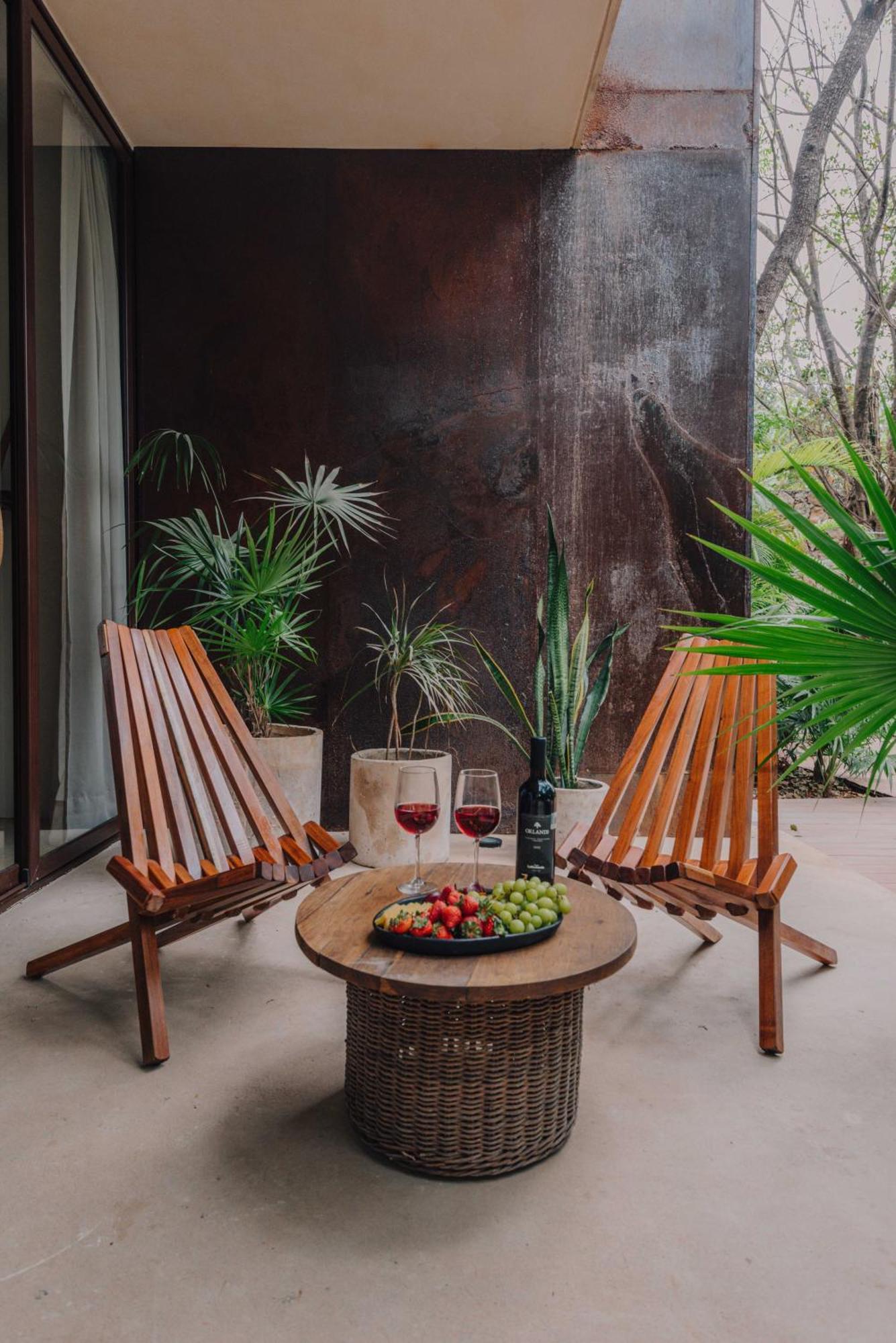 Spacious, Stylish, Comfortable, 2bd 2bth Condo,private Pool 24hr Concierge Aparthotel Tulum