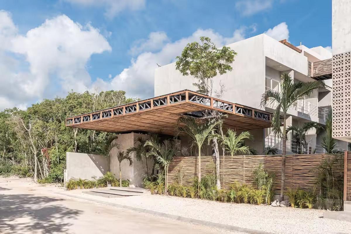 Peaceful Immersion In The Jungle Near The Tulum
