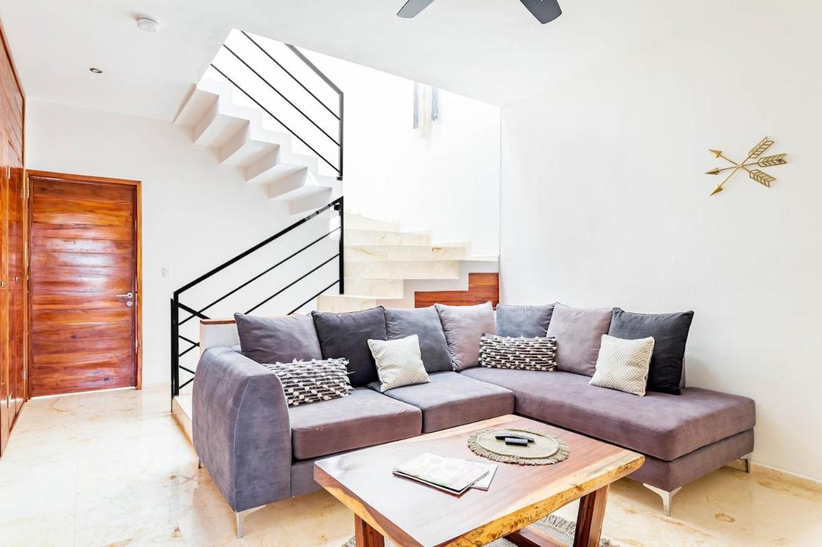 Villa Casa Reyna And Casa Solesta 10 Bedroom *