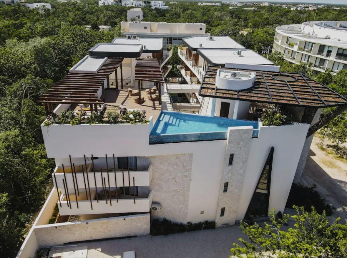 Santal 102 Tulum