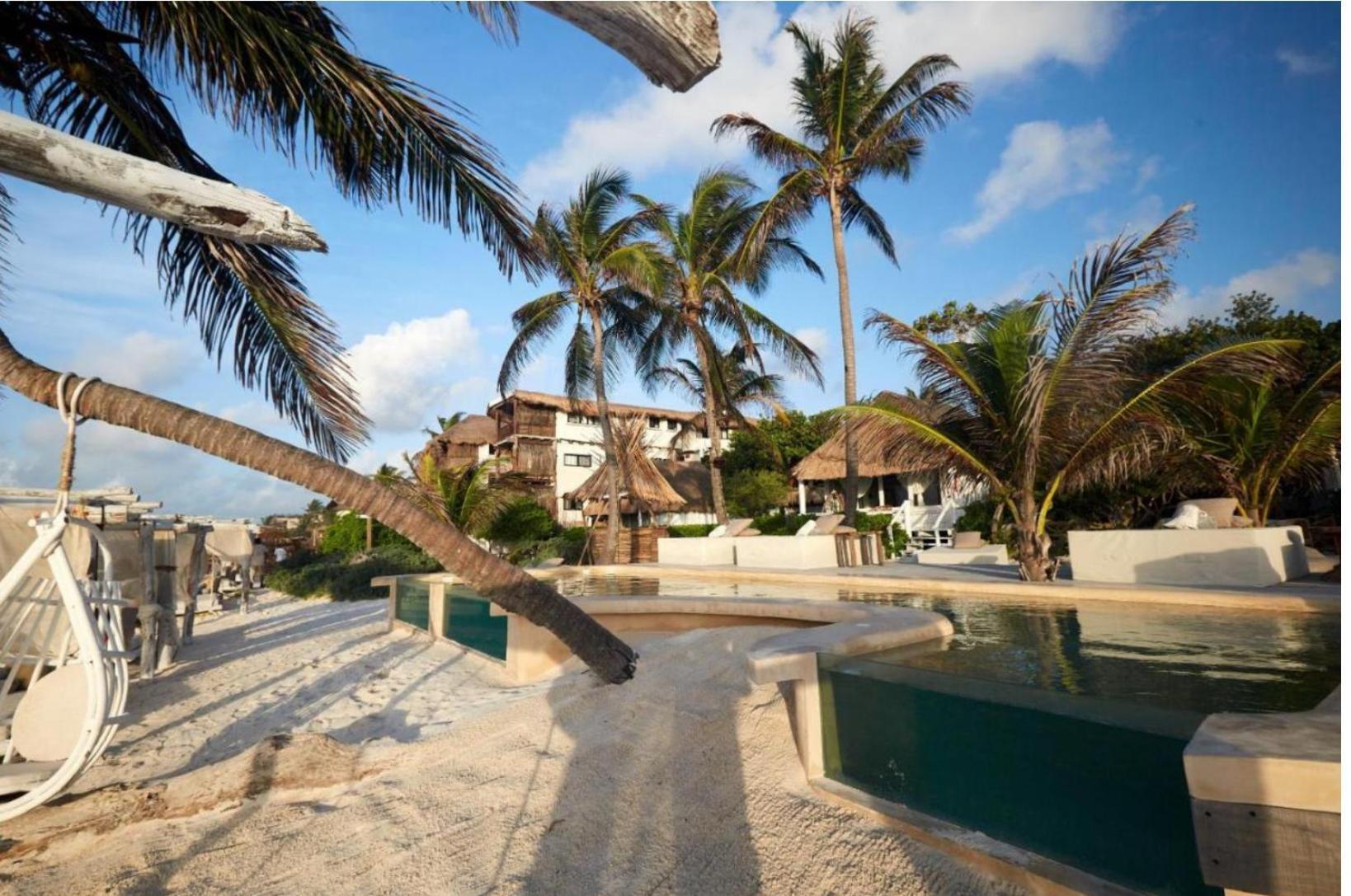 Beachfront Luxury tent Tulum