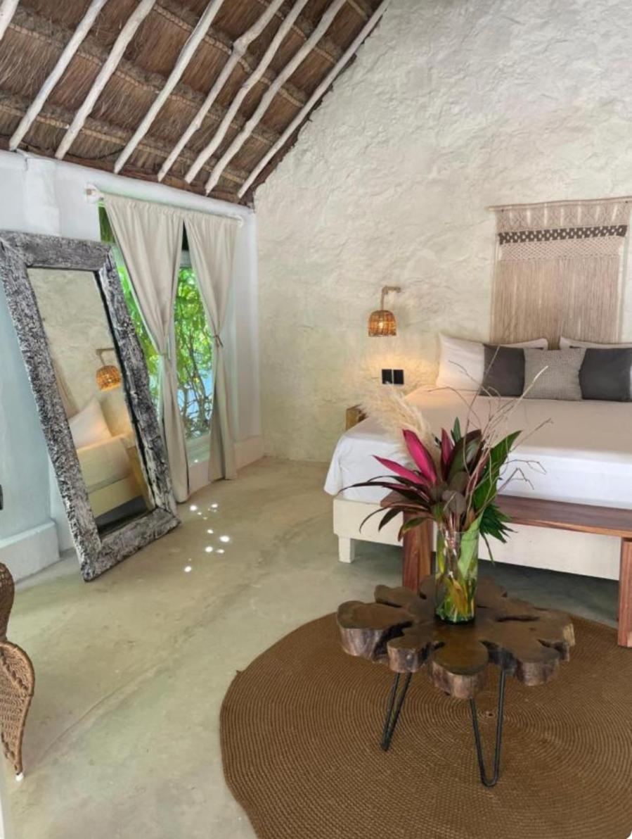 Luxury tent Beachfront Tulum