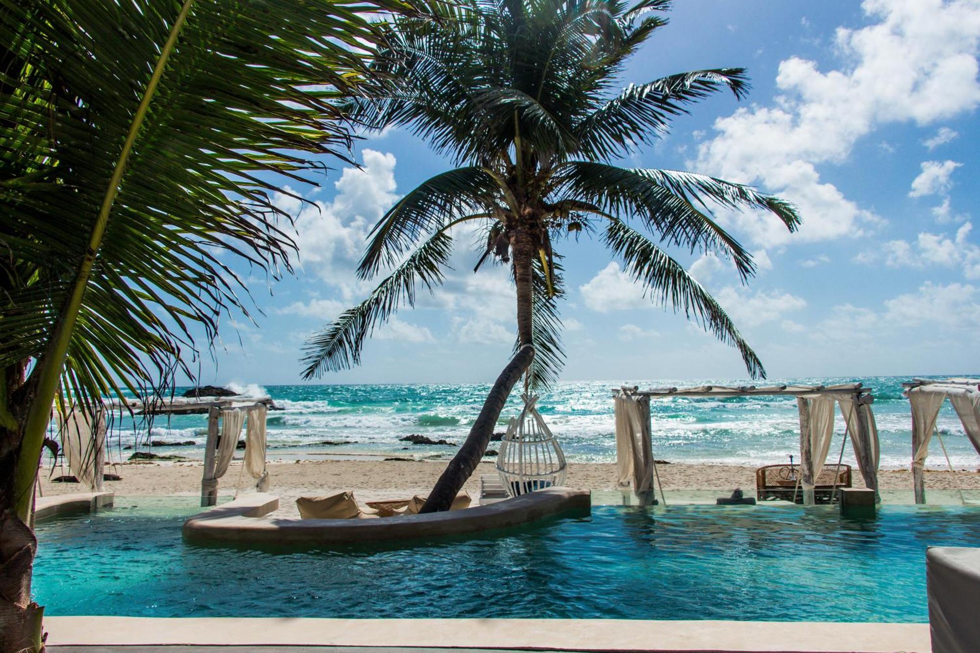 Luxury tent Beachfront Tulum