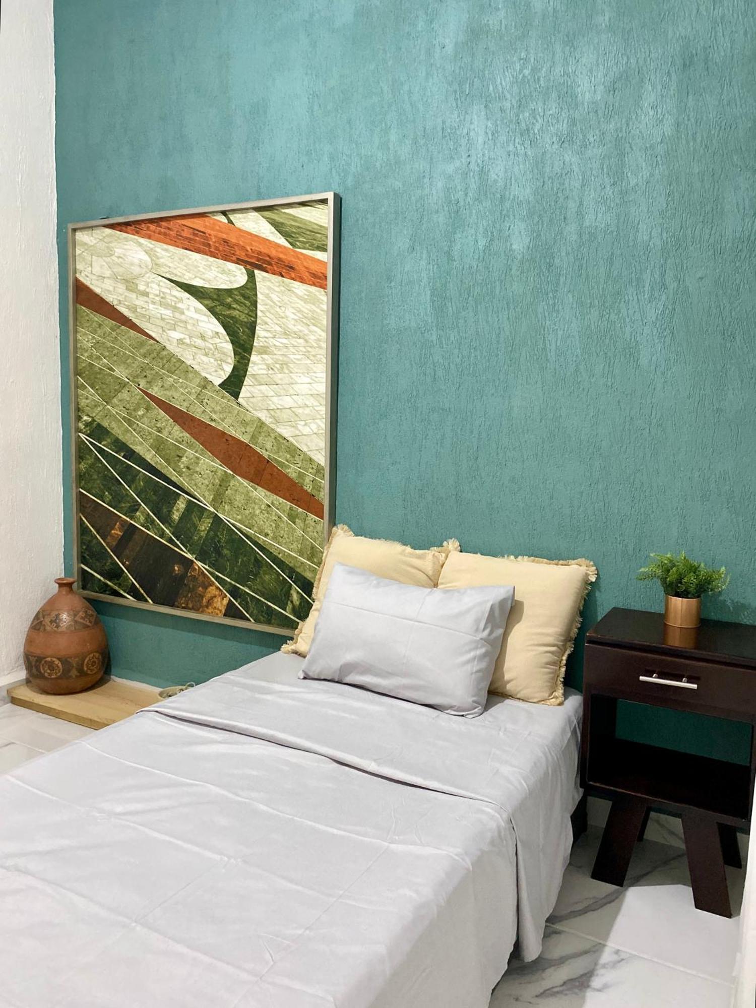 One Day Peaceful & Cozy In A Residential Neighborhood * Tulum