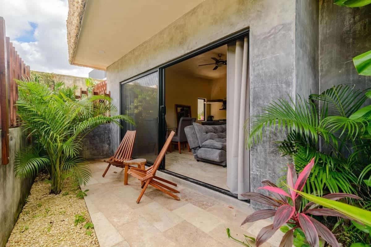 1br With Private Terrace Apartment