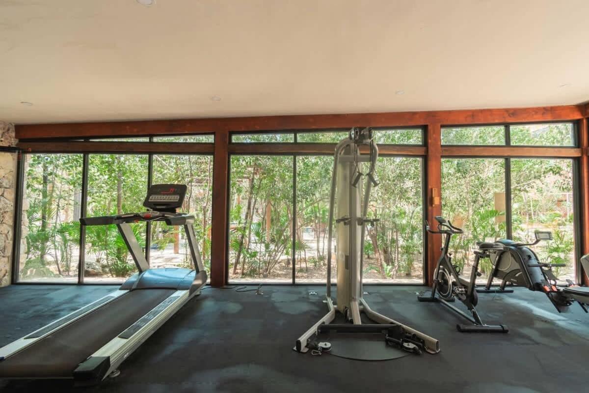 Apartment Stylish Duplex Lower Level 2-br Wifi Pool Gym Tulum