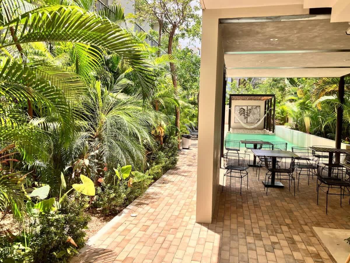 Apartment Center Family Double Four Guest With Free Parking Pool Ac Kitchenette Near Tulum