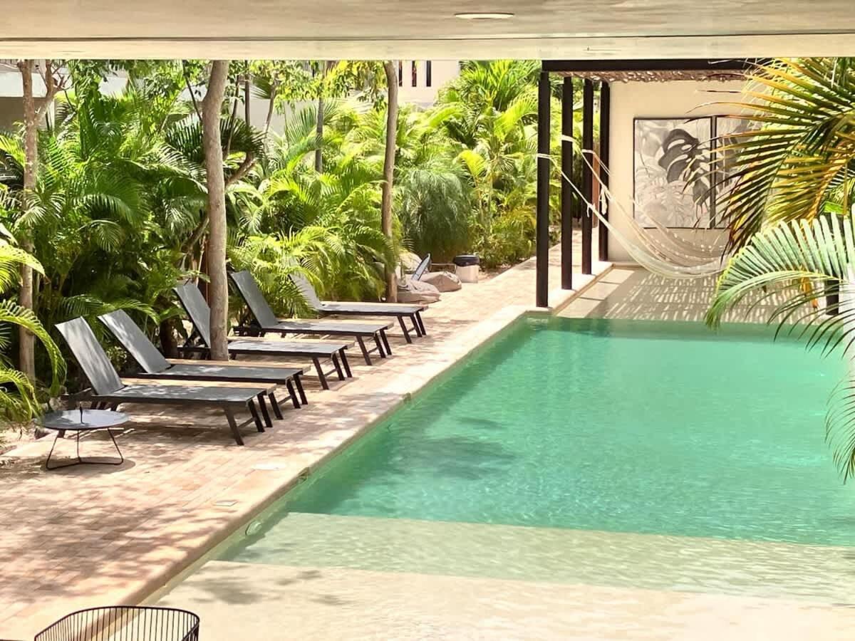Apartment Center Family Double Four Guest With Free Parking Pool Ac Kitchenette Near Tulum