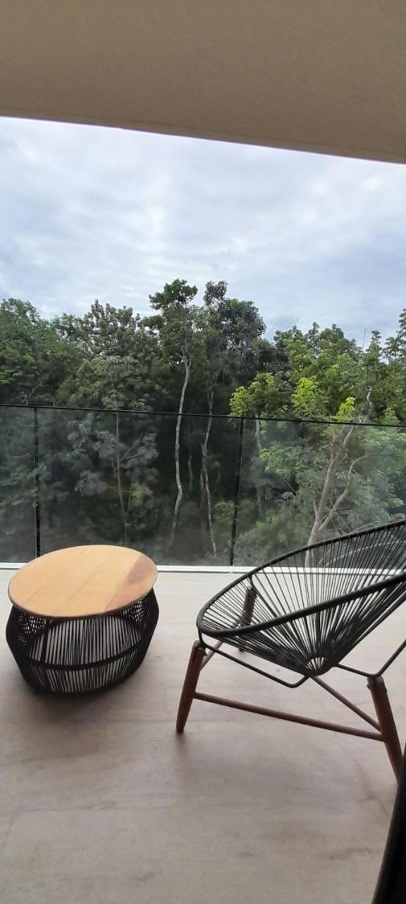 Apartment Hyde Office Master King With Common Rooftop Pool Gym Wfi