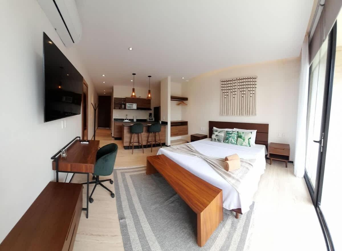 Hyde Office Master King With Common Rooftop Pool Gym Wfi * Tulum