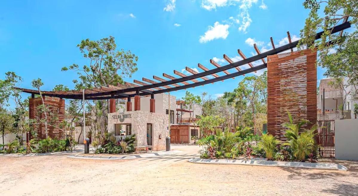 Apartment Family In The Jungle With Cenotes And Big Pool