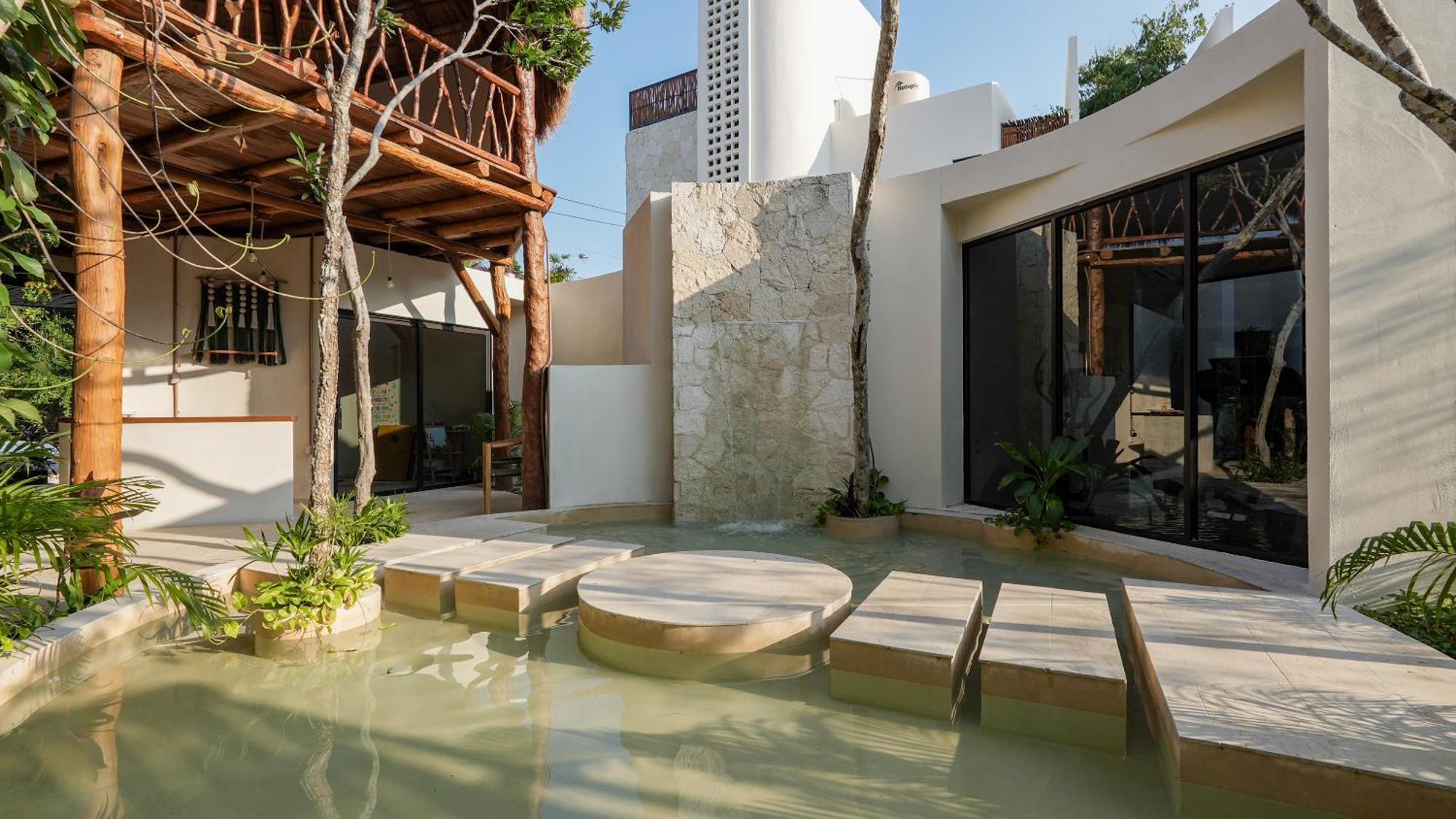 Ocean Breeze - A Few Steps From The Beach! Villa