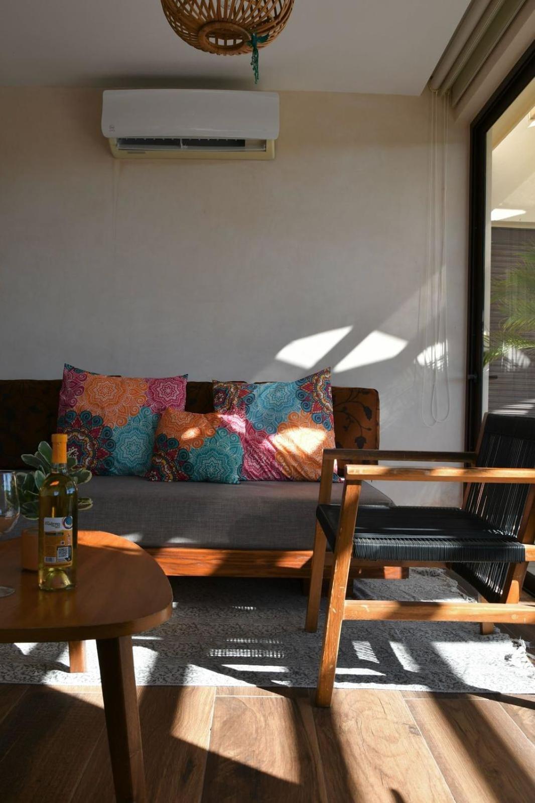 3-bedroom With Private Pool, Terrace And Bbq Apartment *