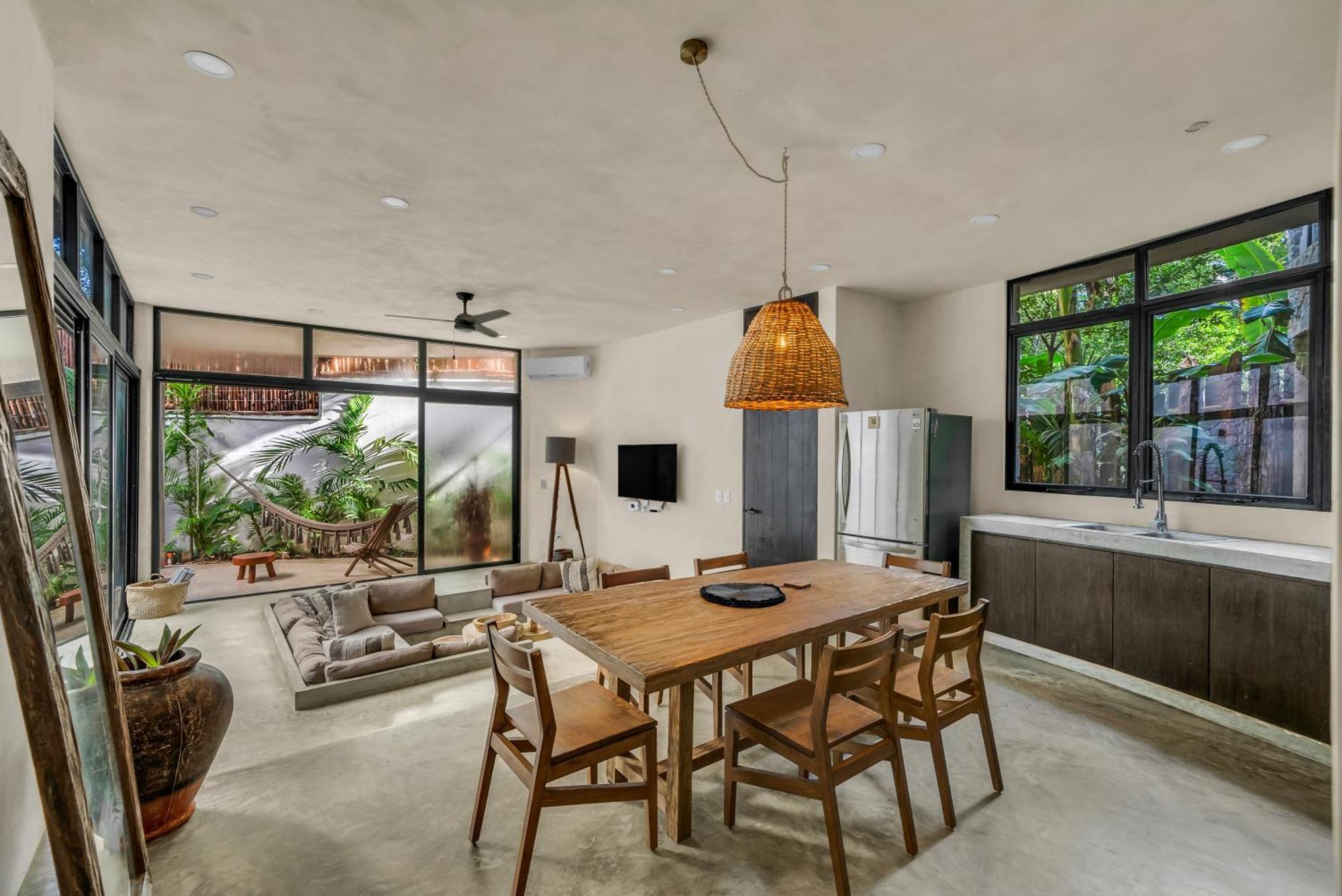 Villa 2 Tropical Bohemian Villas-2 Priv Pool-bbq 3a-3b