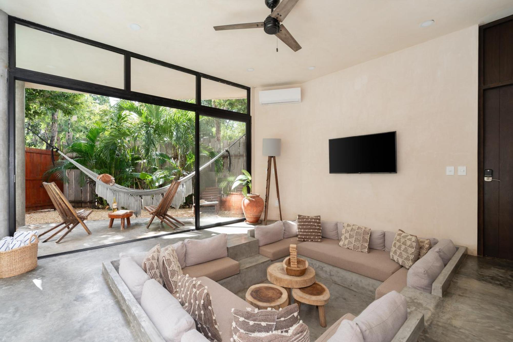 2 Tropical Bohemian Villas-2 Priv Pool-bbq 3a-3b Villa *