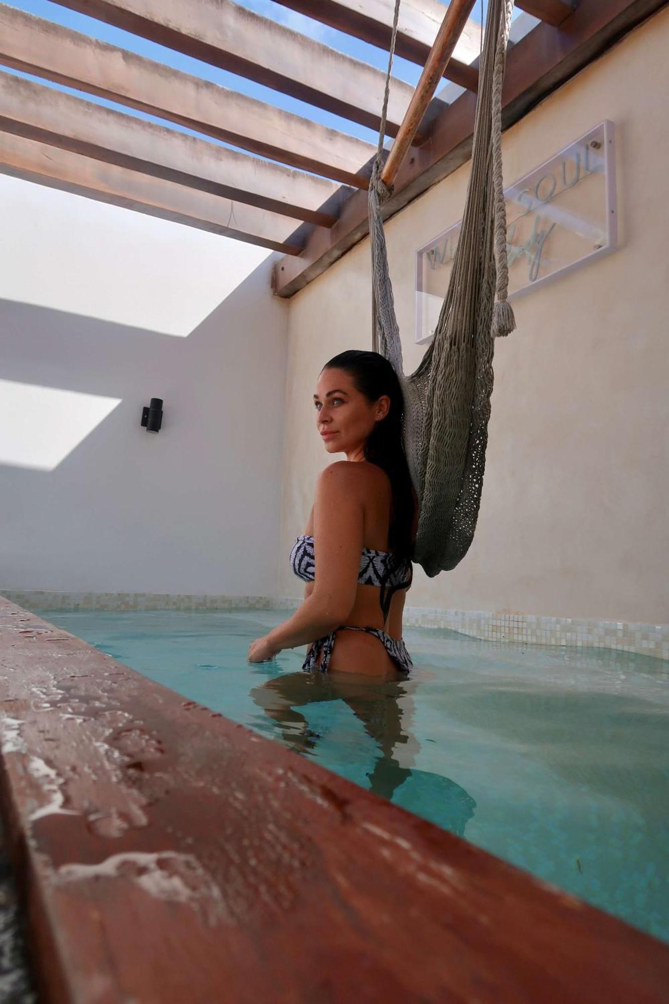 Luxury 4Br Villa With 3 Pools & Paddle Court, Karanda Tulum