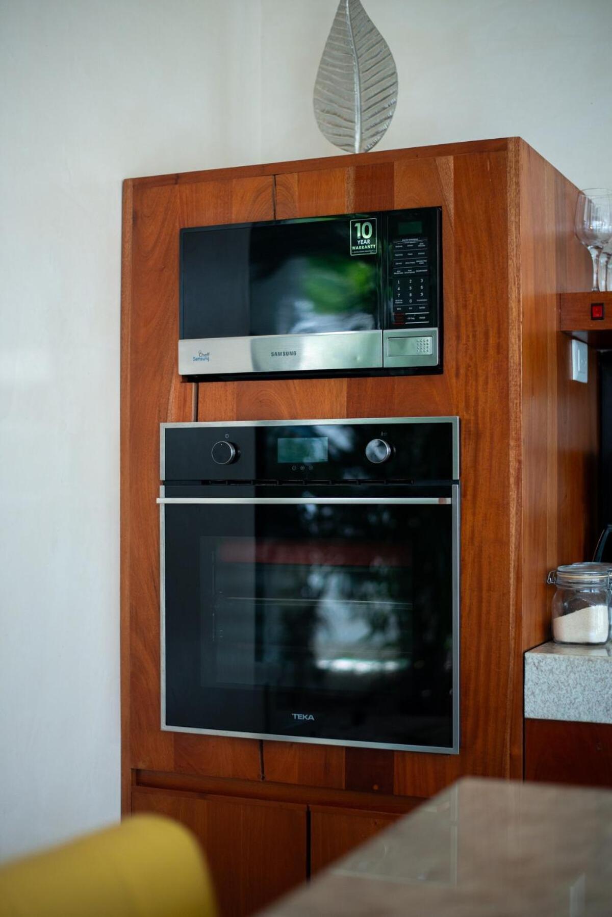 Private Karol For10-bbq-5 Beds-pool-parking Villa