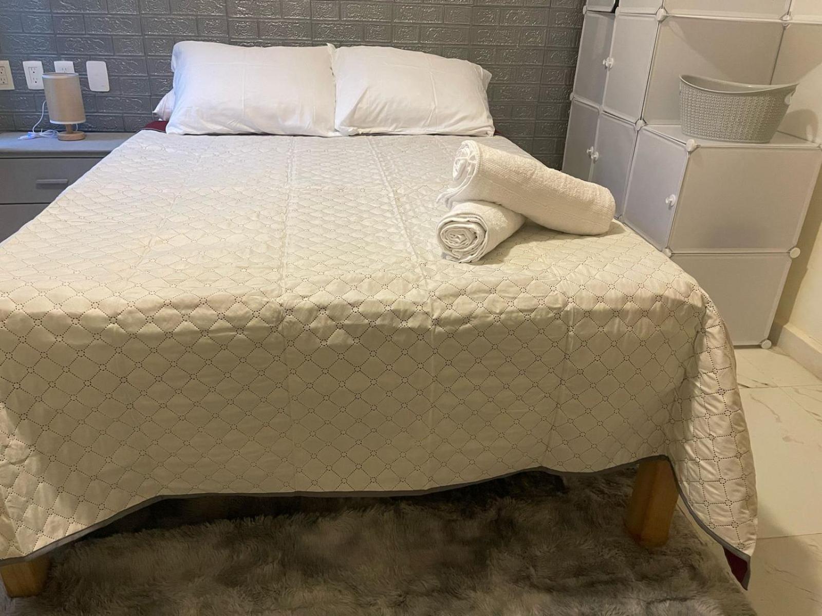 Departamentos Kuxtal V&c Apartment