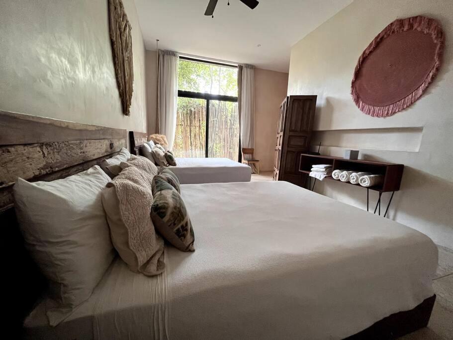 Luxe 3br - Private Terrace, Pool & Vibes