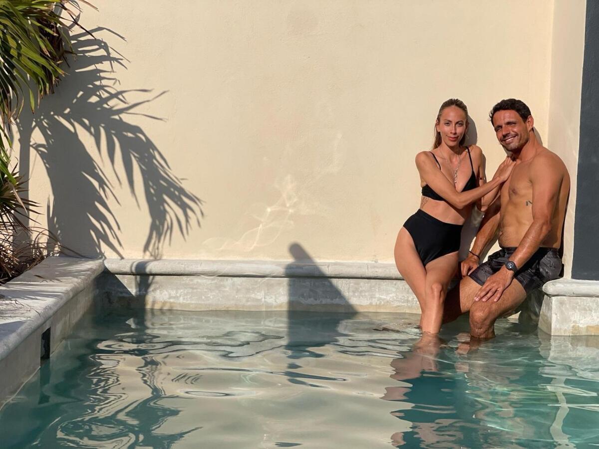 Flirt And Chill Sunrise Haven Apartment *