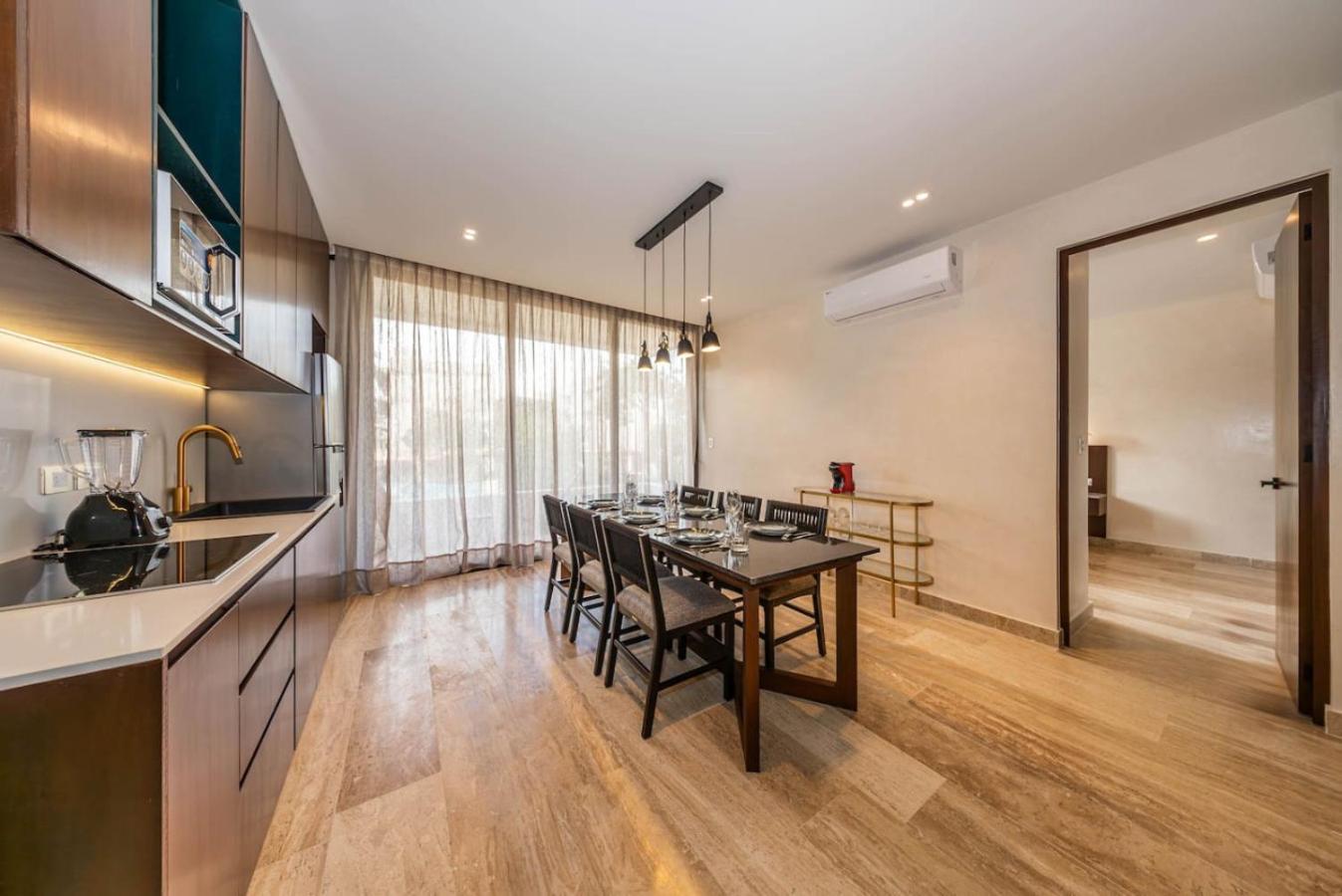 Lux 2br W Rooftop Pool And Private Balcony Holiday home Tulum