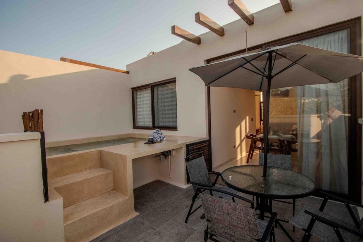 Pent House With Plunge Pool Apartment *