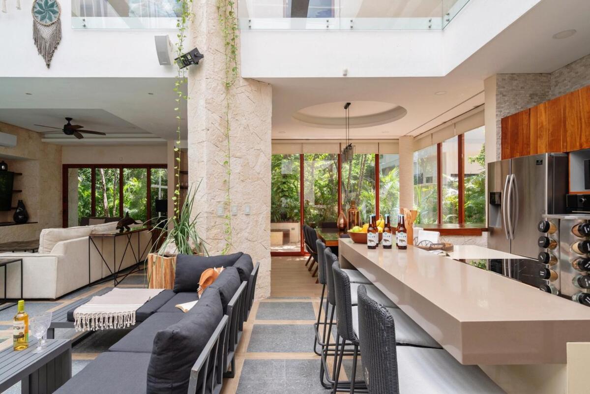 9br Luxury Aldea Zama, Private Pools & Gym! *