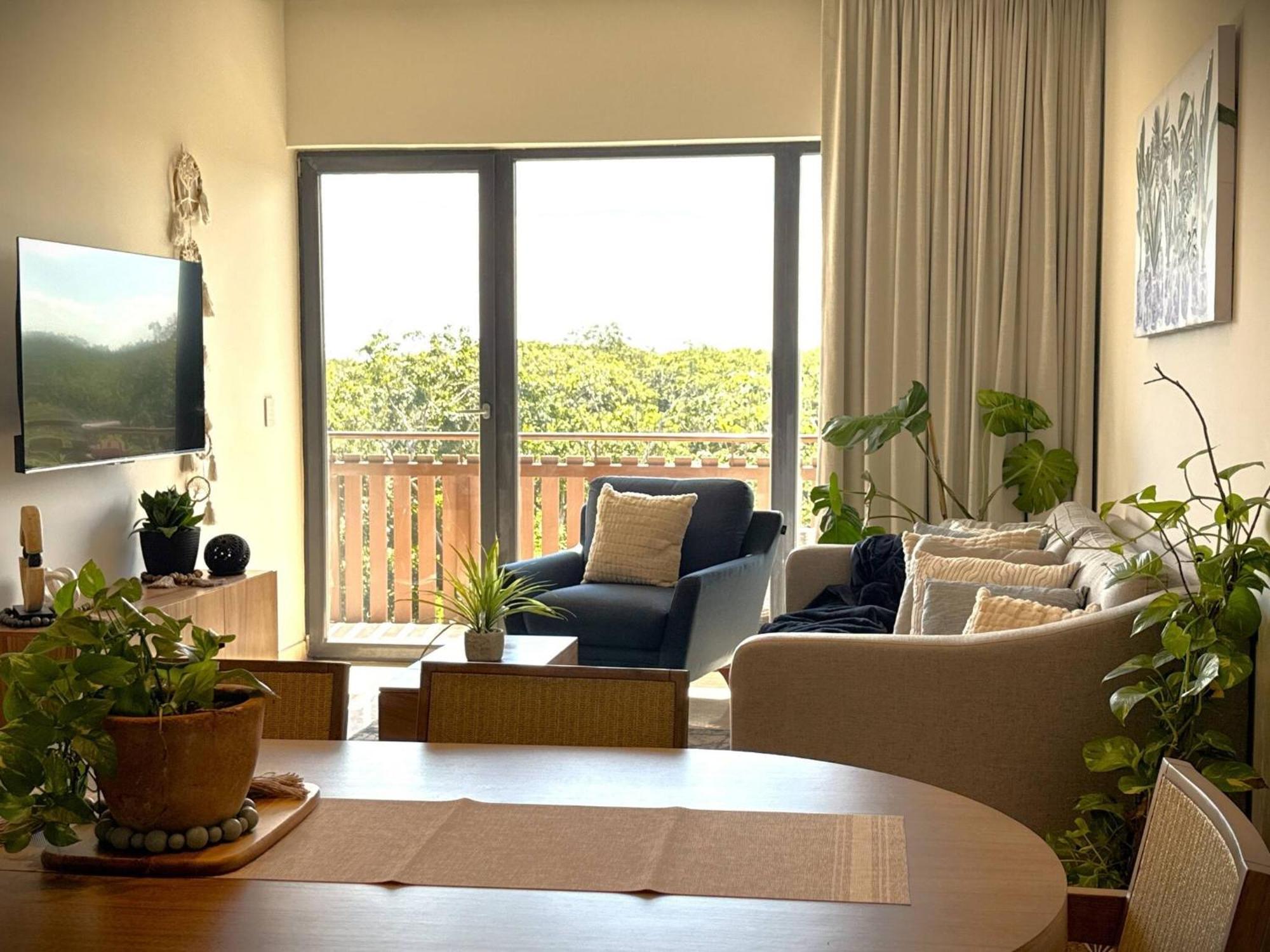 Side Jungle Retreat Jacuzzi Wifi Apartment *