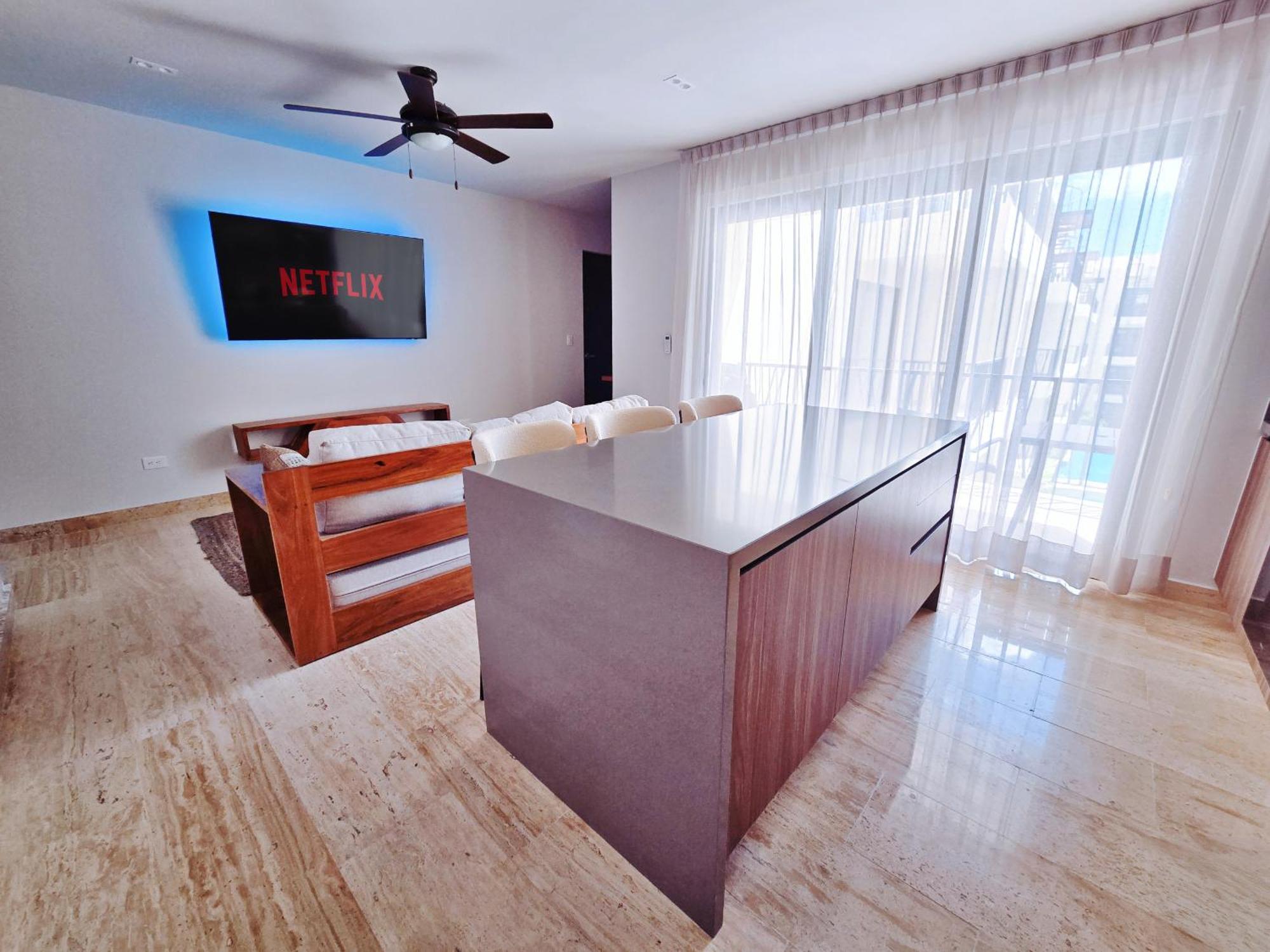1 Bedroom With King Bed And Balcony With Amenities View Apartment Tulum